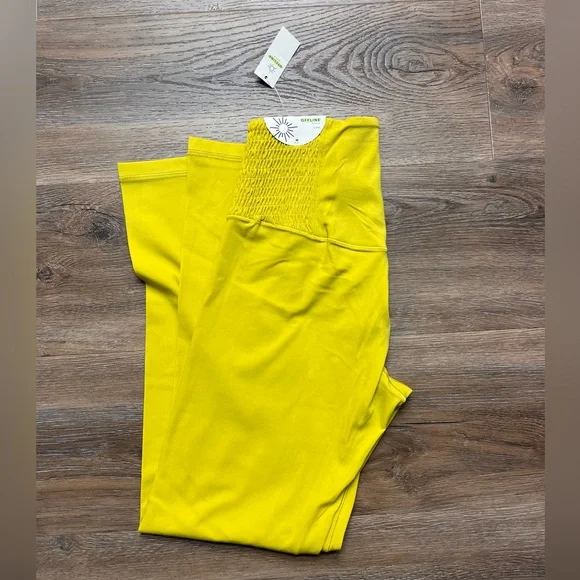 Offline Yellow Leggings NWT - Picture 6 of 7